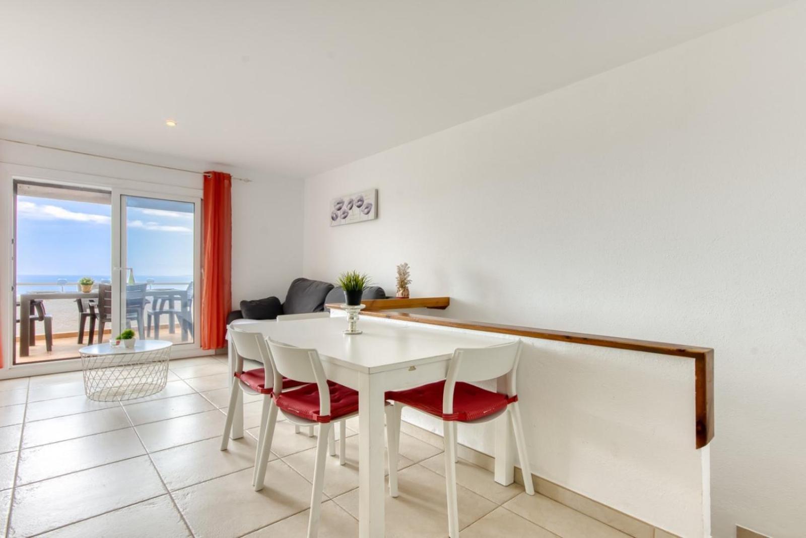 Villa Buraux III Roses Exterior photo